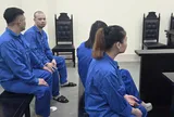Đặt tiền dưới gốc cây để mua ma tuý