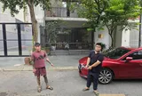 Khởi tố 3 kẻ đập kính ô tô, trộm cắp tài sản