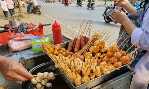 Tăng cường giám sát an toàn thực phẩm tại khu vực trường học