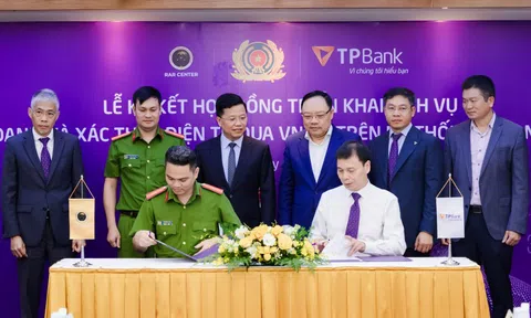 TPBank và Trung tâm RAR ký kết triển khai Định danh và xác thực điện tử