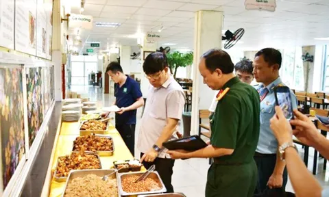 Ăn cơm, canh thừa: nguy cơ ngộ độc, nhiễm khuẩn