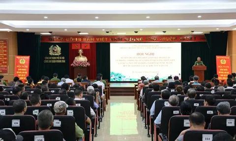 Hơn 300 cán bộ, nhân viên, lái xe nhận diện, đấu tranh tội phạm ma túy