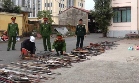 Bắc Giang: tiêu hủy nhiều vũ khí, vật liệu nổ, công cụ hỗ trợ và pháo