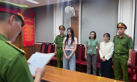 Khởi tố hoa hậu Nguyễn Thúc Thùy Tiên