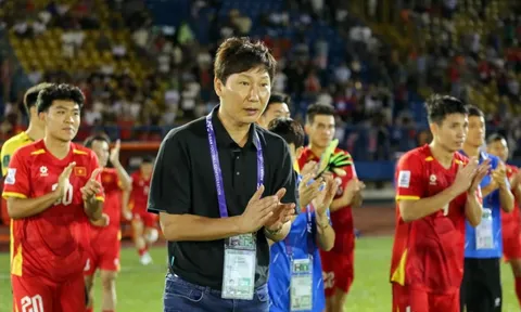 HLV Kim Sang-sik đánh giá cao sự hòa nhập của Cao Pendant Quang Vinh