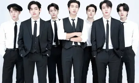 V nói gì nhân kỷ niệm 12 năm ra mắt BTS?