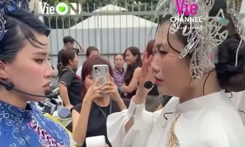 Rộ tên ca sĩ bị loại sớm của Em xinh say hi