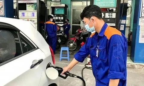 Giá bán lẻ xăng dầu đồng loạt giảm từ 0 giờ ngày 1/7