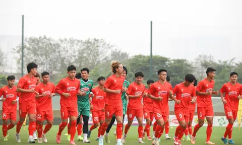 HLV Kim Sang-sik loại cầu thủ trẻ xuất sắc nhất V-League 2024-2025