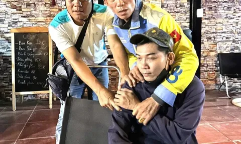 TP Hồ Chí Minh: bắt được kẻ tống tình, tiền đồng nghiệp bằng clip ân ái