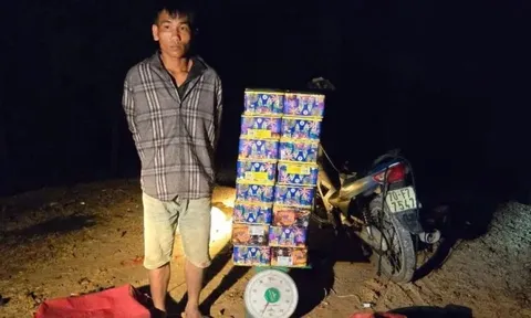 Tây Ninh: bắt quả tang đối tượng vận chuyển 56kg pháo lậu ở khu vực biên giới