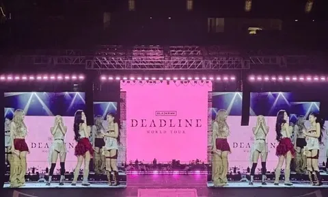 BlackPink mở màn tour thế giới tại Mỹ với sự cố nguy hiểm