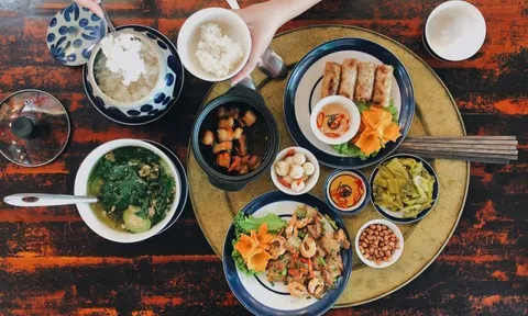 Những món ăn dù ngon nhưng cần tránh ăn vào buổi tối