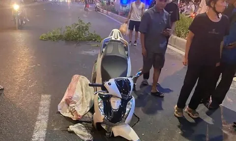 Vụ xe máy SH sụt hố tử thần ở Hà Nội: Có cơ sở pháp lý để yêu cầu bồi thường