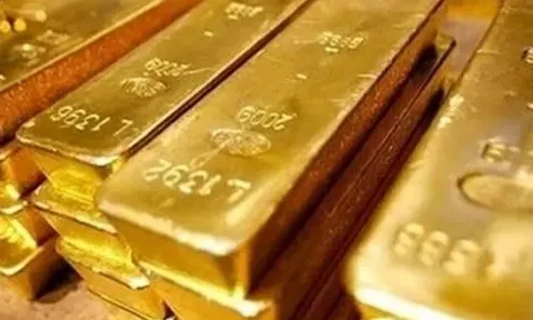 Giá vàng hôm nay 30/7: bật tăng mạnh