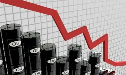 Giá xăng dầu hôm nay 4/8: biến động mạnh?
