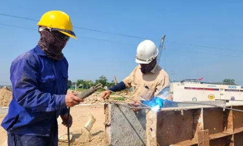 Cách phòng tránh sốc nhiệt tại nơi làm việc