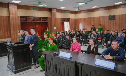 Thanh Hóa: tiếp tục đưa trùm giang hồ Vi “Ngộ” ra xét xử về hành vi đưa hối lộ