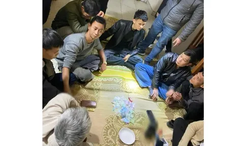 Phú Thọ: khởi tố 9 đối tượng đánh bạc dưới hình thức “chơi liêng”