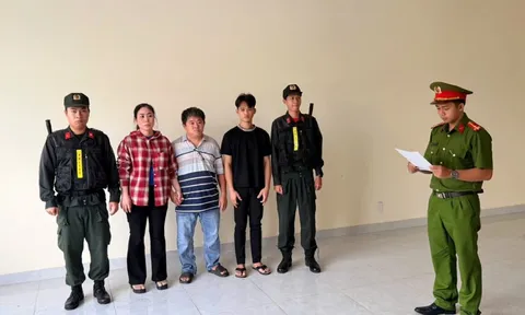 Bắt 3 đối tượng sử dụng hóa chất cấm để sản xuất 800 tấn mì tươi tung ra thị trường