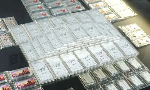 Giá bạc hôm nay 22/1/2026: Bạc Phú Quý, Ancarat biến động mạnh, áp lực chốt lời gia tăng