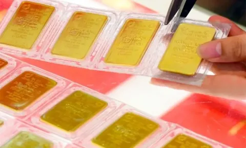 Giá vàng hôm nay 9/2: Vàng SJC và vàng nhẫn tiếp tục đi lên, dự báo vượt 180 triệu đồng/lượng