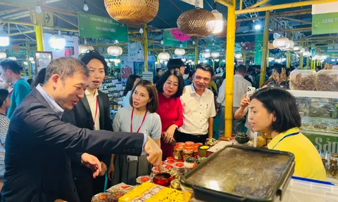 Hơn 1.000 nông sản, sản phẩm OCOP hội tụ chương trình “Tự hào nông sản Việt” năm 2025