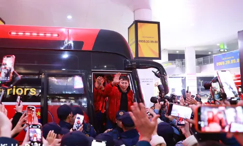 U23 Việt Nam về nước trong sự chào đón nồng nhiệt của người hâm mộ