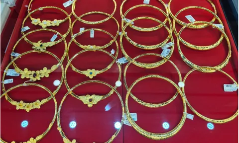 Theo dõi Báo Hànộimới trên  Sáng 17-3, giá vàng trong nước giảm nửa triệu đồng mỗi lượng