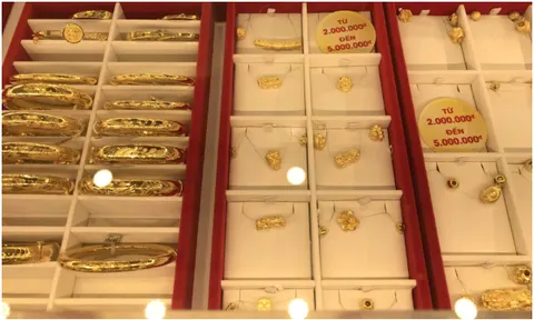 Giá vàng ngày 31-3 “bốc hơi” 11 triệu đồng/lượng so với cuối tháng 2