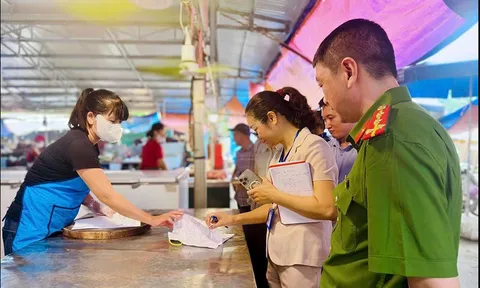 Tháng hành động vì an toàn thực phẩm năm 2026 (từ ngày 15-4 đến 15-5): Nỗ lực bảo vệ sức khỏe người dân