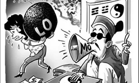 "Thầy" phong thuỷ rởm lừa những người nhẹ dạ