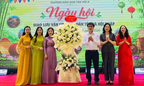 Tưng bừng “Ngày hội giao lưu văn hóa các dân tộc và hội nhập” xã Ô Diên