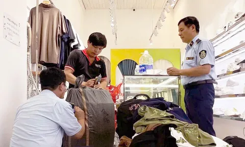 Bảo vệ quyền lợi người tiêu dùng trên không gian số