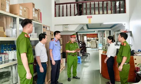 Khởi tố vụ án xâm phạm quyền tác giả phần mềm máy tính:  Cảnh báo tình trạng sử dụng Windows, Office "lậu" tràn lan