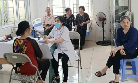 Từ 1-7: Hà Nội hỗ trợ 100% mức đóng BHYT cho nhiều nhóm đối tượng đặc thù