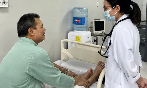 Ăn thịt chó nghi nhiễm bả chuột, bệnh nhân ung thư nguy kịch