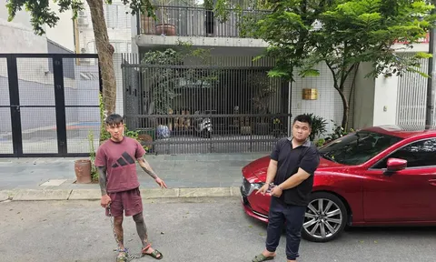 Khởi tố 3 kẻ đập kính ô tô, trộm cắp tài sản