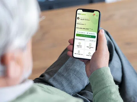 VCB Digibank có thêm giao diện "An Vui" cho khách lớn tuổi