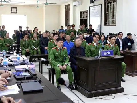 Xét xử phúc thẩm đối với 2 cựu ĐBQH Lưu Bình Nhưỡng và Lê Thanh Vân