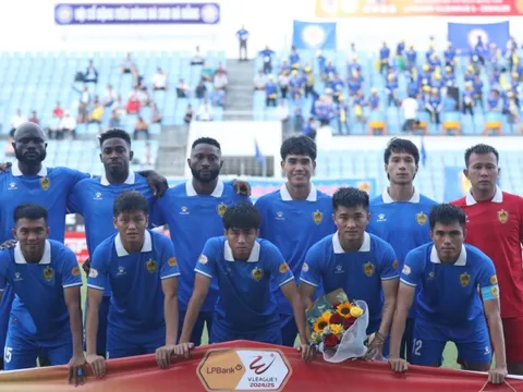 Vòng 23 V-League 2024-2025: nóng cuộc đua trụ hạng