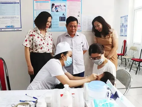 Hà Nội triển khai chiến dịch bổ sung vitamin A đợt 1