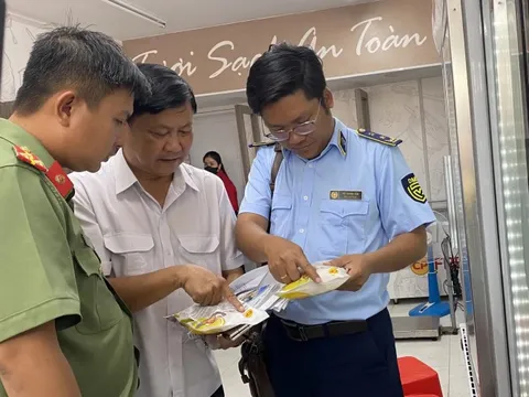 Cơ sở giết mổ gia công cho Công ty C.P xử lý thịt heo có dấu hiệu bệnh tích không đúng quy định