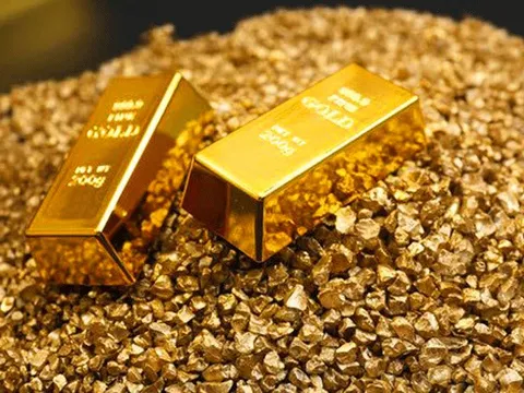 Giá vàng hôm nay 12/6: thế giới tăng vọt