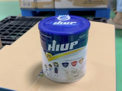 Vụ sữa giả Hiup: cái bẫy quảng cáo và bài học đắt giá cho nghệ sĩ