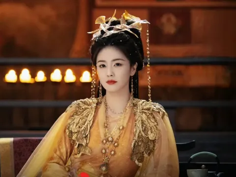 Bạch Lộc - minh chứng rõ ràng nhất cho mặt trái của ngành giải trí