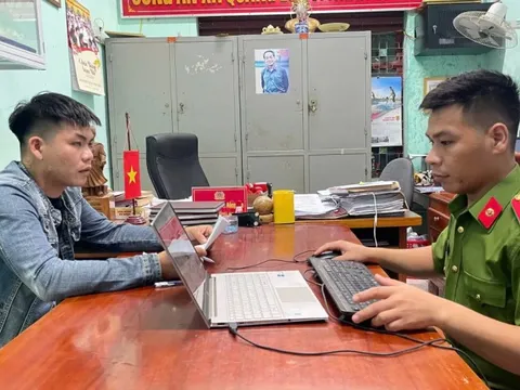Bịa chuyện bị cướp dây chuyền vàng sau một đêm đi cầm cố