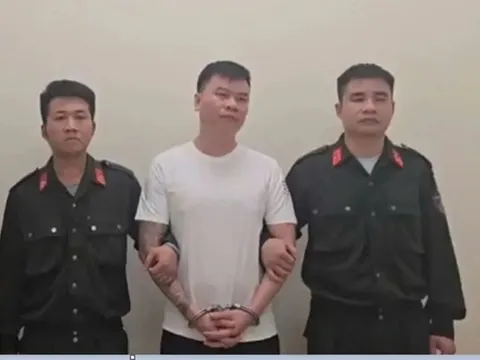 Thanh Hóa: bắt nhóm buôn khí cười do Thu “vệ sĩ” cầm đầu
