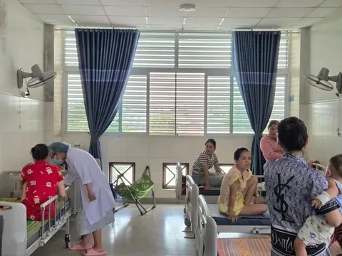 Quảng Ngãi: gia tăng ca tay chân miệng, nhiều trẻ biến chứng nặng