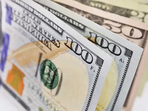 Tỷ giá USD hôm nay 4/7: thị trường tự do và ngân hàng cùng tăng